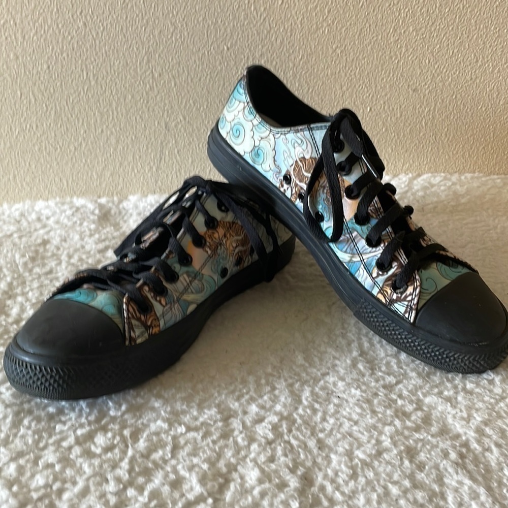 RAAD Sneakers Size 8.5”